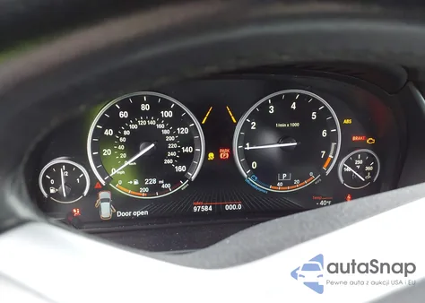 2015 BMW X5 xDrive35I z USA, uszkodzony, nr VIN 5UXKR0C53F0K55108